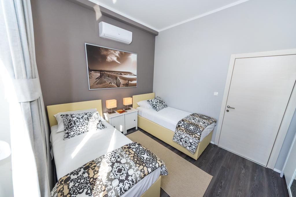 Harbour Lounge Apartment Zadar Exterior photo